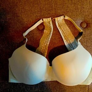 Victoria’s Secret T-Back/ Reg. Back Bra